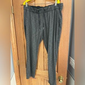 Lululemon On The Fly Pants Size 12